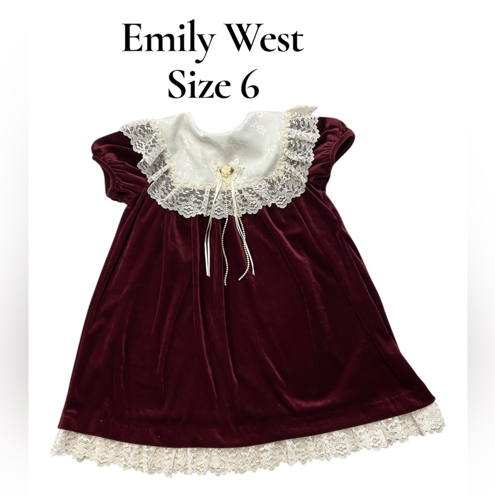 Vintage Emily‎ West~Red Velvet & Lace~Dress~Size 6